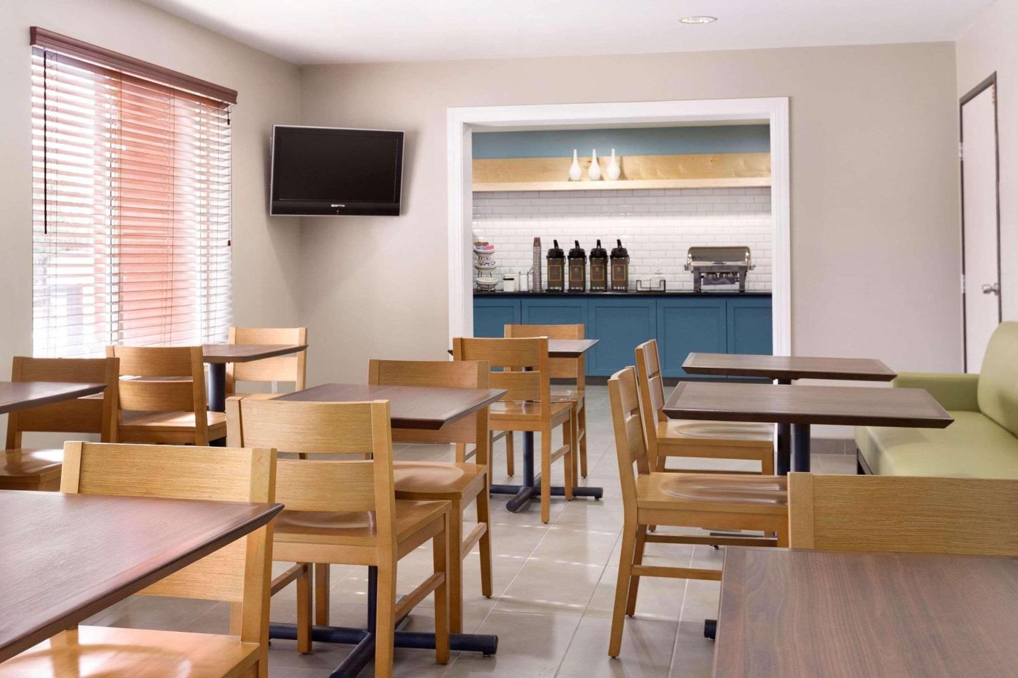 Country Inn & Suites By Radisson, Fresno North, Ca Ngoại thất bức ảnh